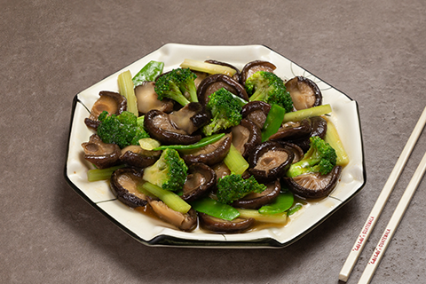 Hongo Shiitake en salsa de ostras y verduras