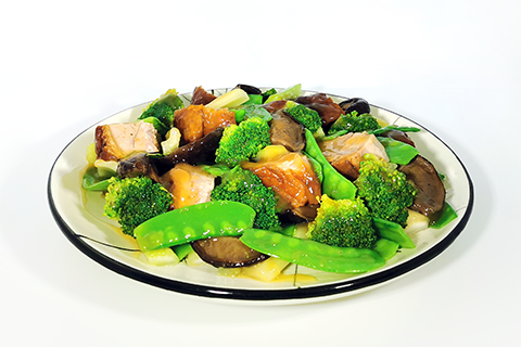 Pato guisado con hongos Shiitake